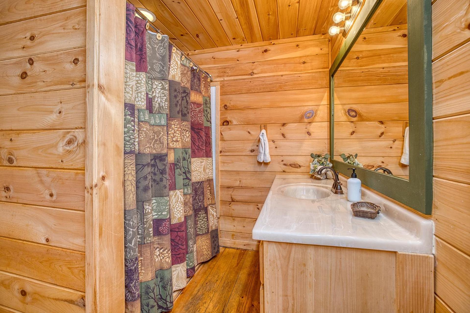 Sky High Lodge By Bk Stays. Large Cabin. Amazing Views. Game Room. Jacuzzi. Six Bedrooms. Sleeps 12 Blue Ridge Exterior photo